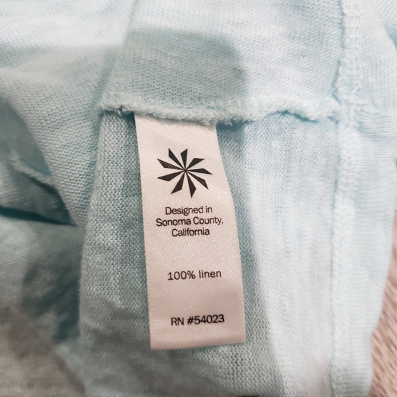 Athleta Zephyr Knot Tank Top - Picture 2 of 4